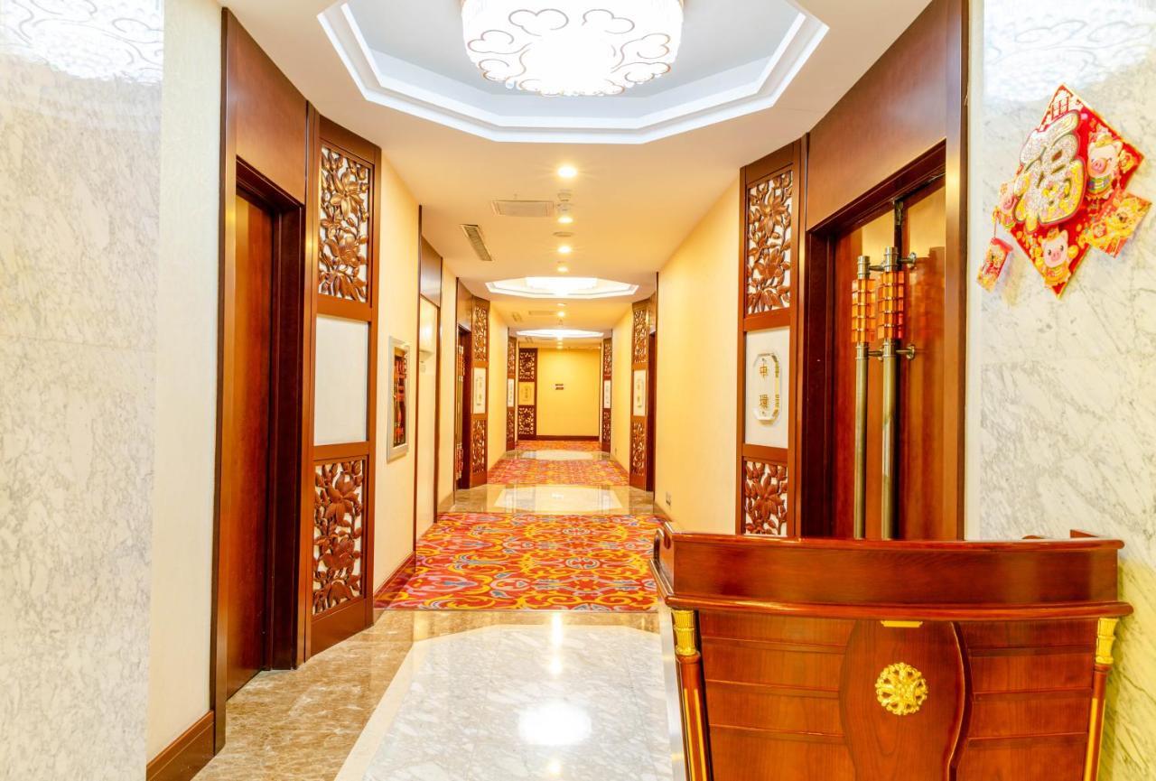 Changchun Warren Hotel Exterior photo