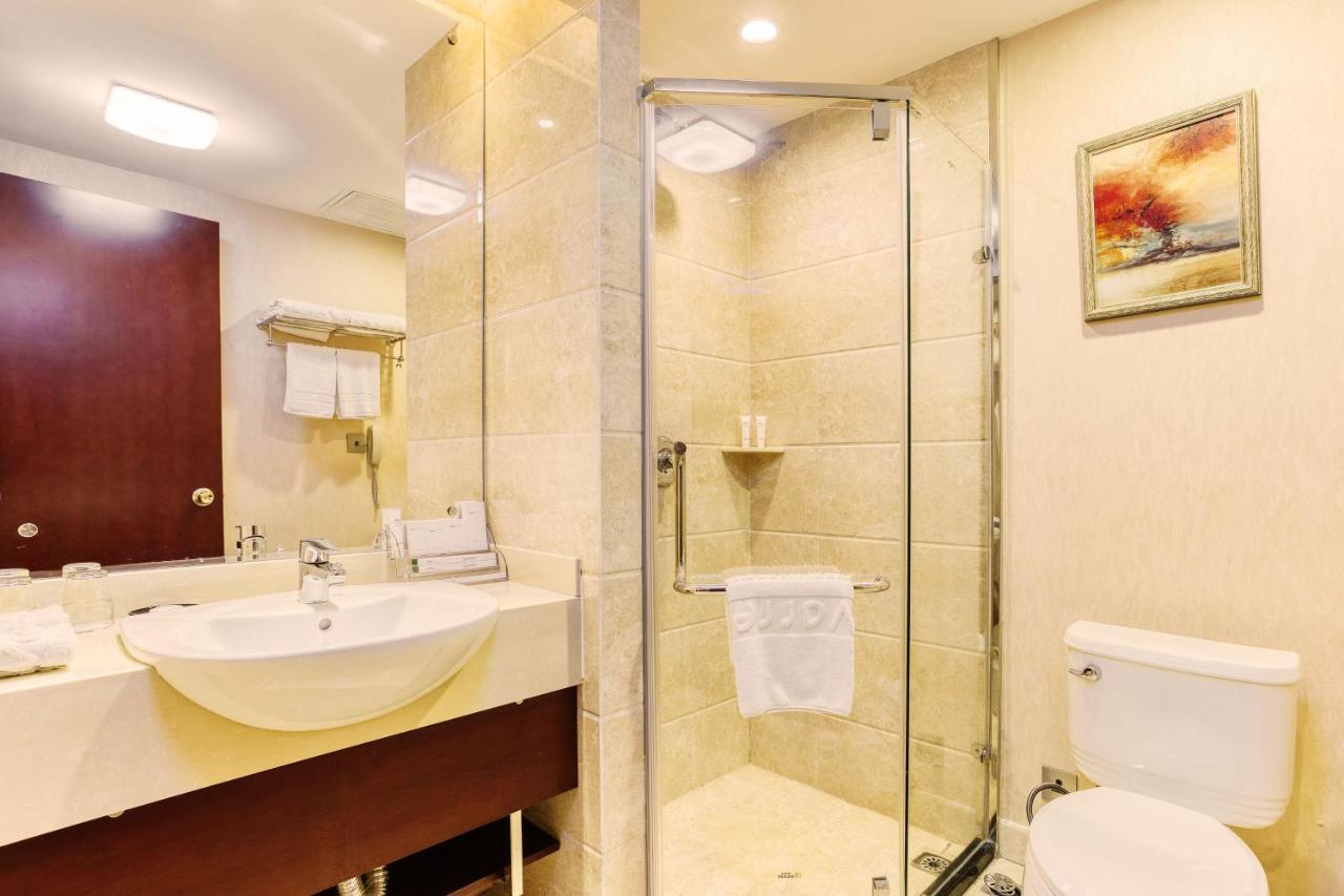 Changchun Warren Hotel Exterior photo