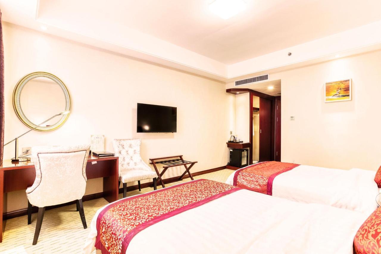 Changchun Warren Hotel Exterior photo